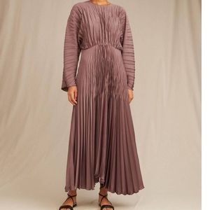 VINCE pleated dolman sleeve dress in FIG